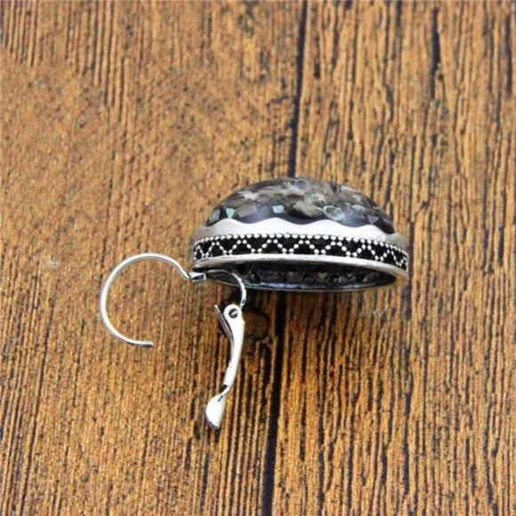 Beach silver & shell drop earrings NEW - Picture 6 of 7